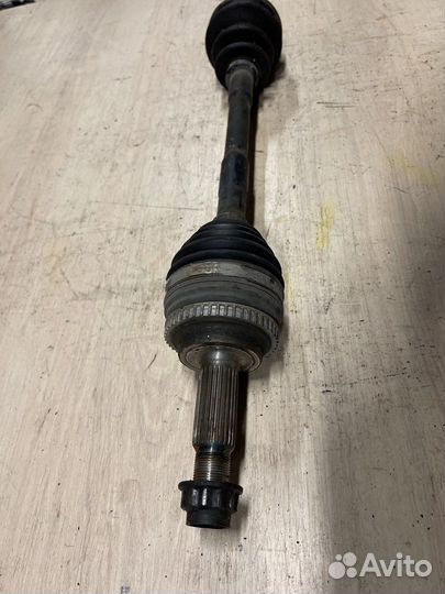 Привод передний левый Toyota Prius NHW20 1NZ-FXE