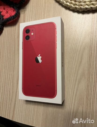 iPhone 11, 64 ГБ