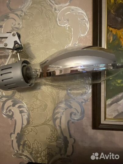 Лампа дназ для досвечивания комнатных растений