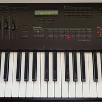 Kurzweil PC88 синтезатор