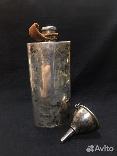 Фляжка с воронкой из серебра Greggio Италия