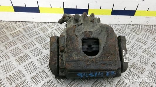 Суппорт тормозной передний правый citroen C5 2 (94