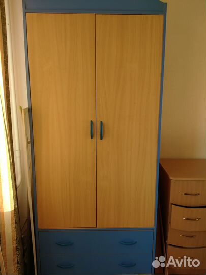 Детский шкаф для одежды бу