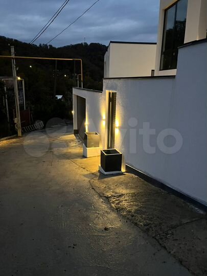 Коттедж 185 м² на участке 4 сот.