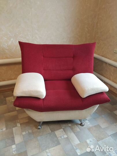 Диван и