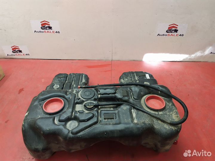 Бак топливный BMW X5 F15