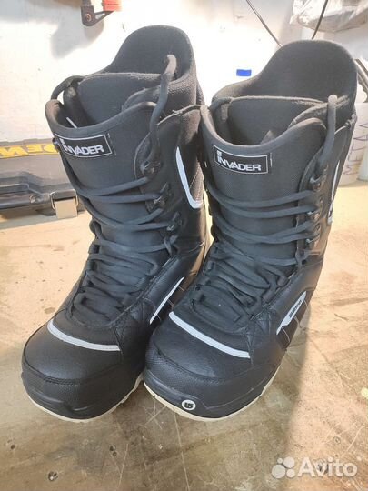 Сноубордические ботинки Burton Invader