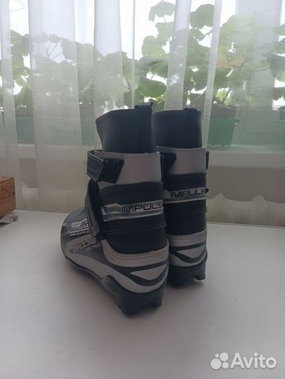 Лыжные ботинки trek 37