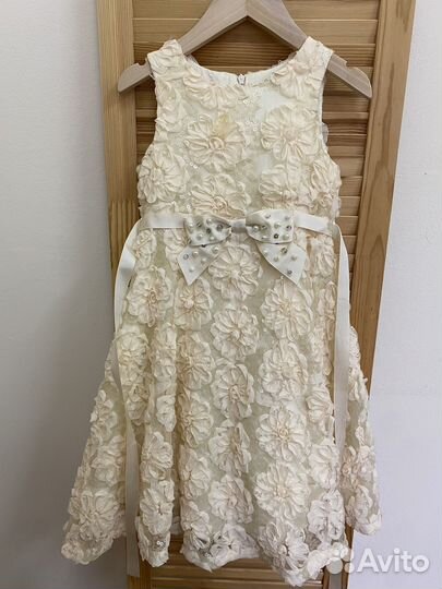 Нарядное платье для девочки