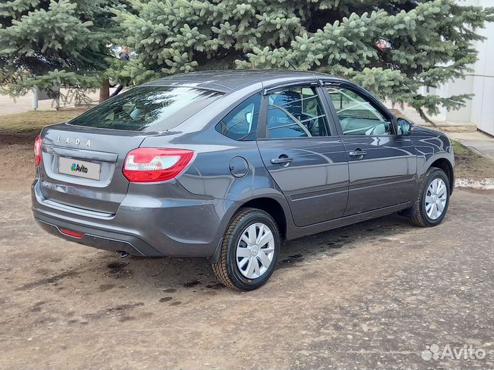 LADA Granta 1.6 МТ, 2022