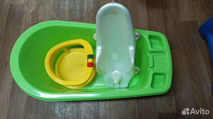Ванночка для купания, горка и стульчик для купания