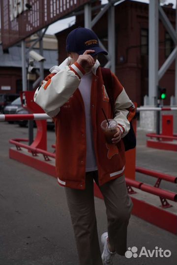 Куртка бомбер