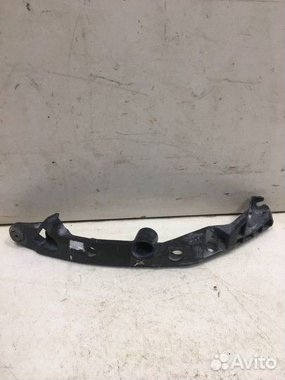 Направляющая переднего бампера левая Nissan Juke