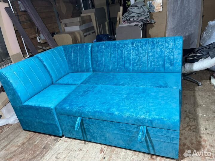 Диван угловой раскладной кухонный