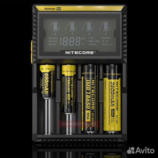 Зарядное устройство Nitecore D4