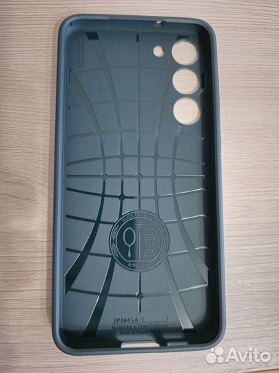 Чехол Spigen на Samsung Galaxy S23+