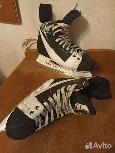 Коньки хоккейные 44 размер