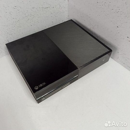 Игровая приставка Microsoft Xbox One S