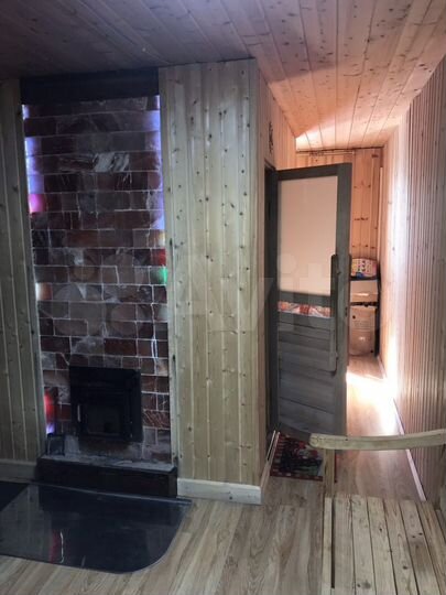 Коттедж 200 м² на участке 25 сот.