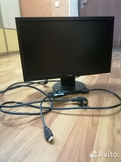 Монитор Acer VGA с переходником на hdmi