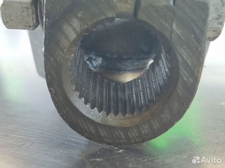 Кардан рулевой средний Vaz 2114