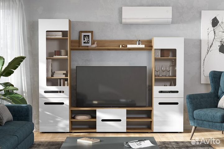 Стенка в гостиную