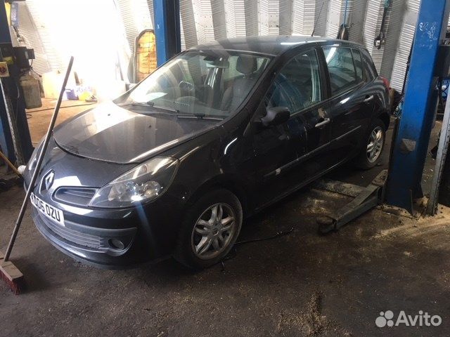 Разбор на запчасти Renault Clio