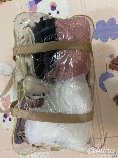 Детские вещи и принадлежности