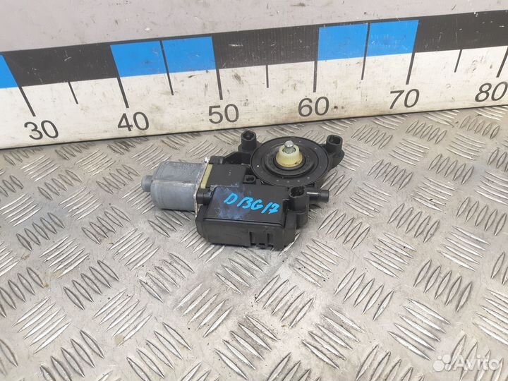 Б/У Моторчик стеклоподъемника передний левый VW