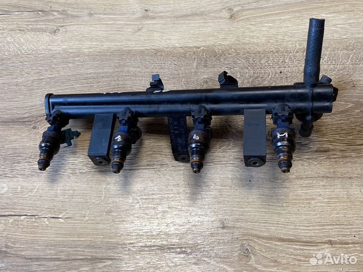 Peugeot 406,ситроен бензиновые форсунки 1,8-2,0