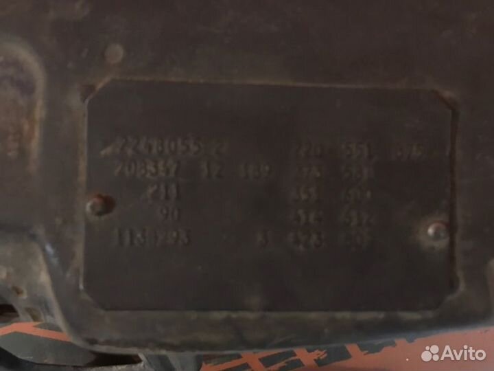 Верхняя планка телевизора радиатора Mercedes-Benz