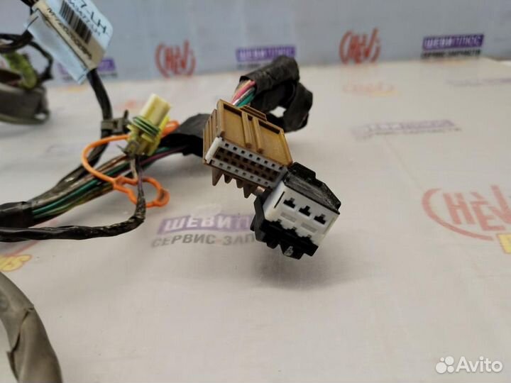 Жгут проводки двери Cadillac Escalade