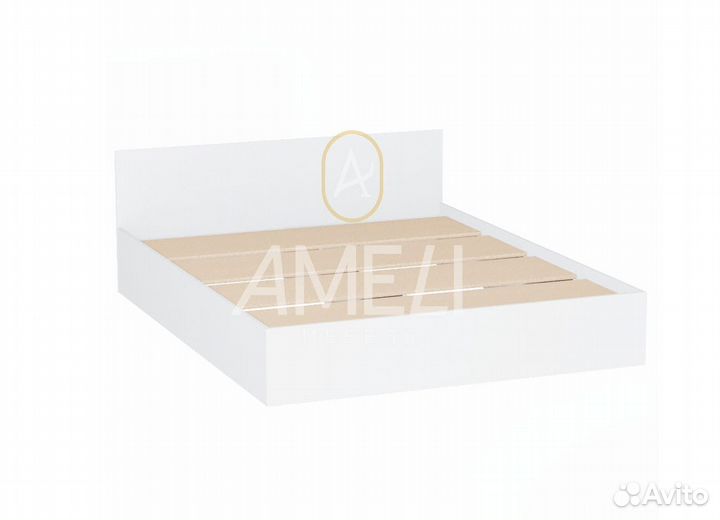 Кровать от производителя белая