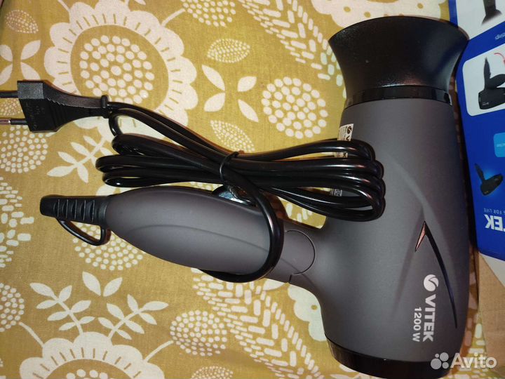 Фен для волос Vitek VT-1306