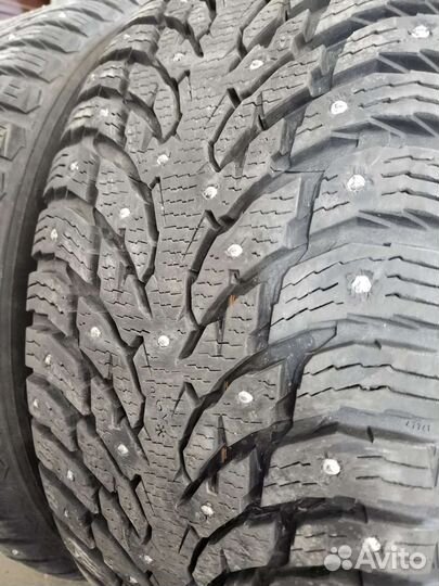 Nokian Tyres Hakkapeliitta 9 SUV 275/45 R21