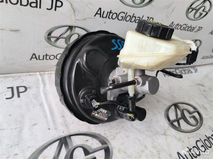 Цилиндр тормозной главный Volvo XC70