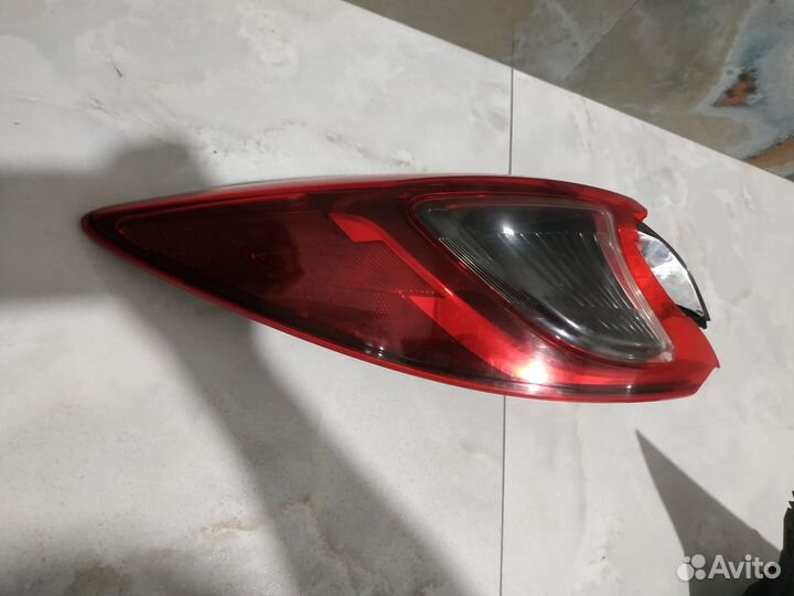 Стоп-сигнал задний левый Mazda Cx-5 (битый)