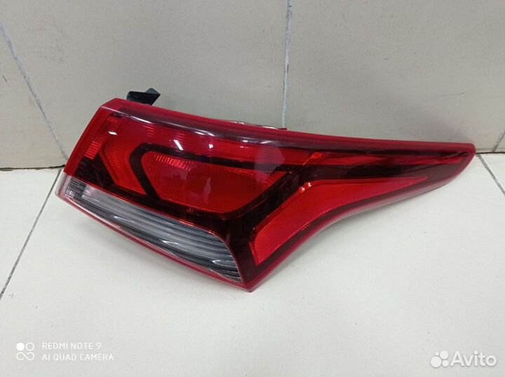 Фонарь задний наружный правый Hyundai Solaris