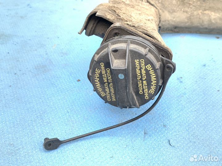 Kia RIO 2011-2017г горловина топливного бака