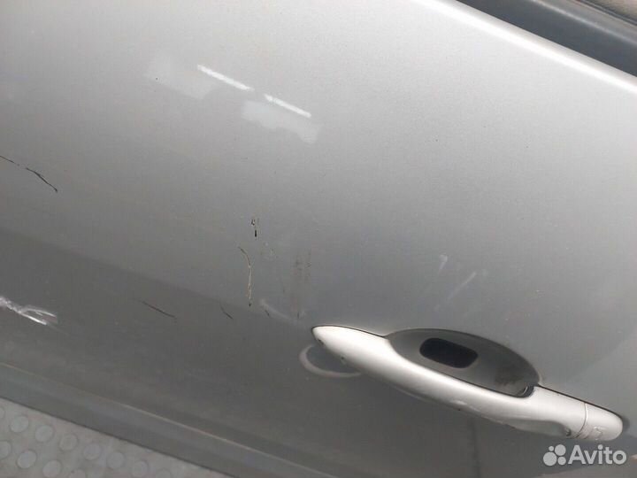 Дверь левая передняя Renault Scenic, 2010