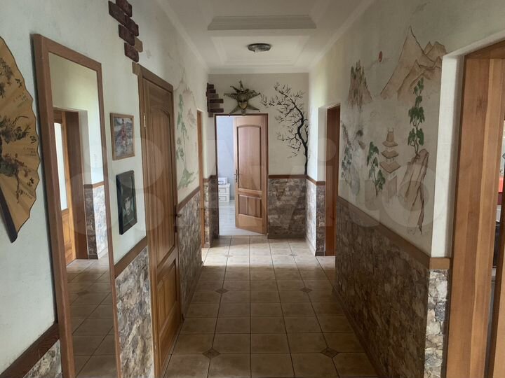 3-к. квартира, 107,5 м², 2/2 эт.