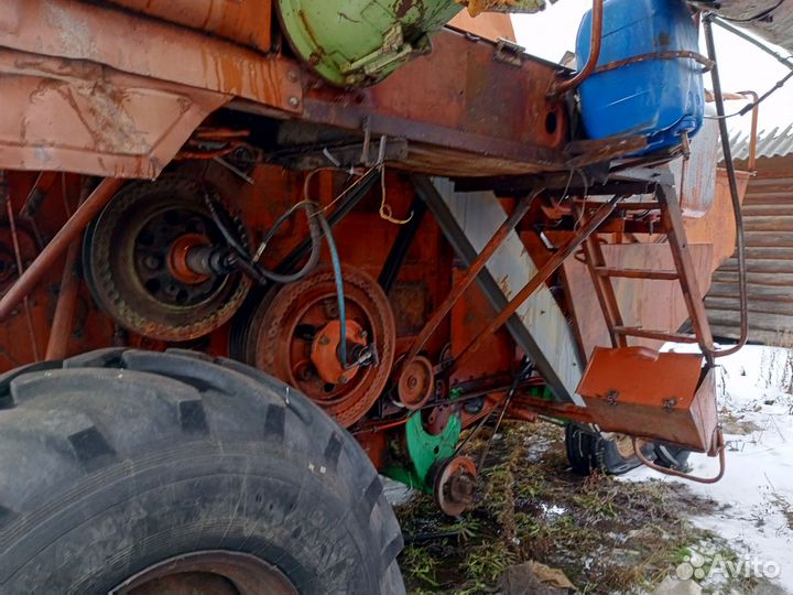 Комбайн Нива-Сельхозтехника СКА-5, 1990