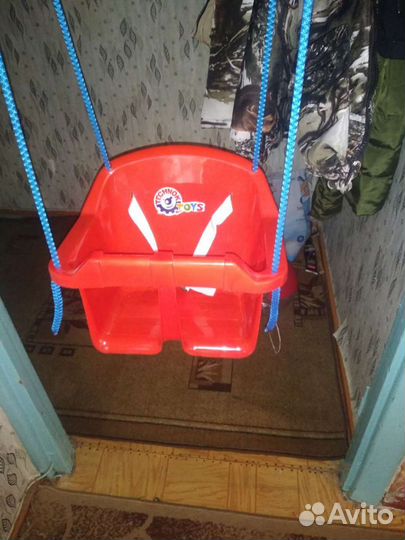 Детская качеля