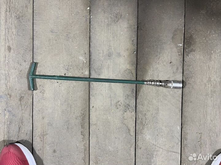 Свечной ключ 21