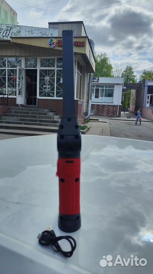 Фонарь аккумуляторный