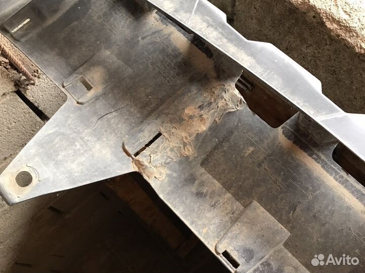 Бампер на lexus lx 570 передний