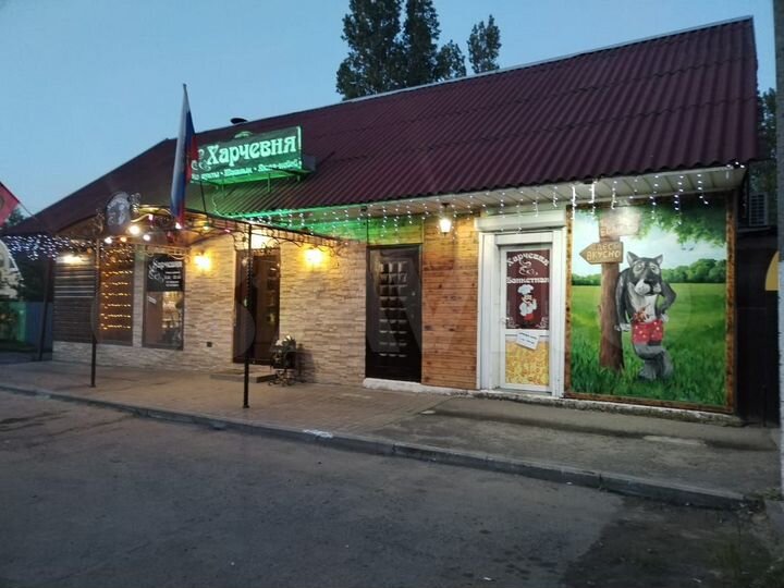 Магазин-бистро, 84 м²