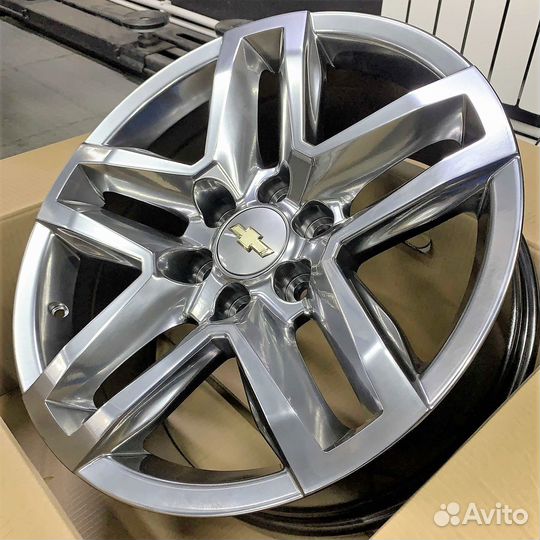 Диски на Infiniti Инфинити QX56 R22