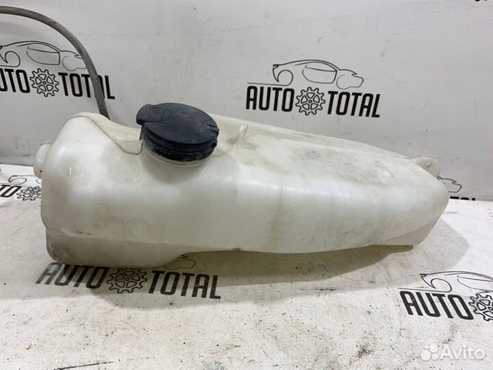 Бачок омывателя Renault Logan 2 H4MD438 2017