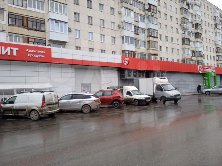 Торговое помещение рядом с Пятёрочкой и Магнитом